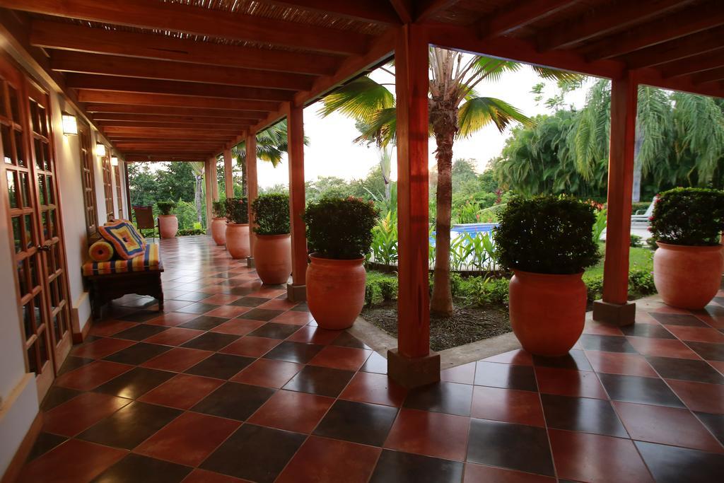 Palm Coast Luxury Rentals エステリリョス・エステ エクステリア 写真