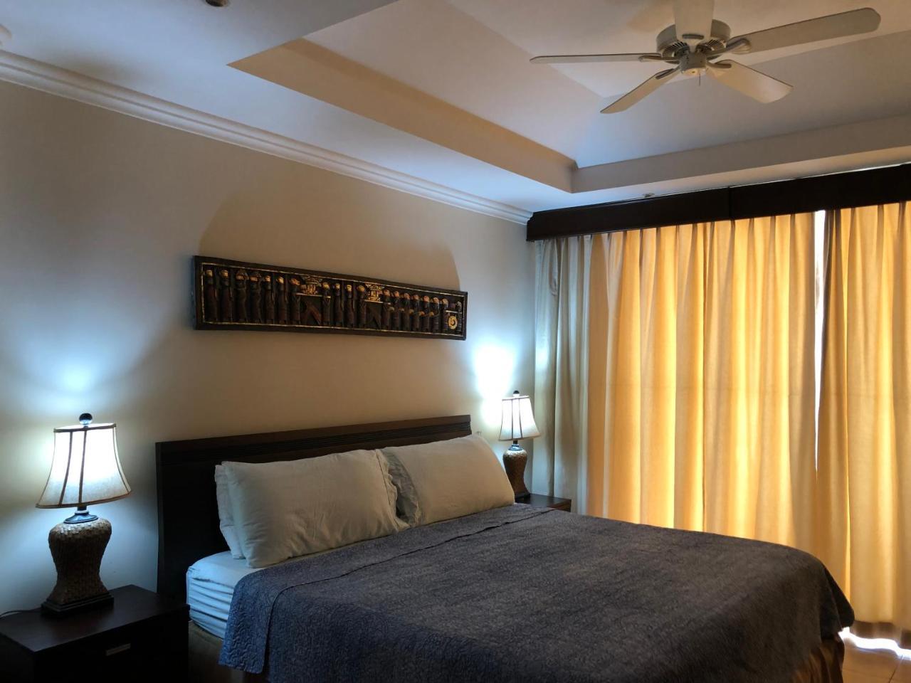 Palm Coast Luxury Rentals エステリリョス・エステ エクステリア 写真