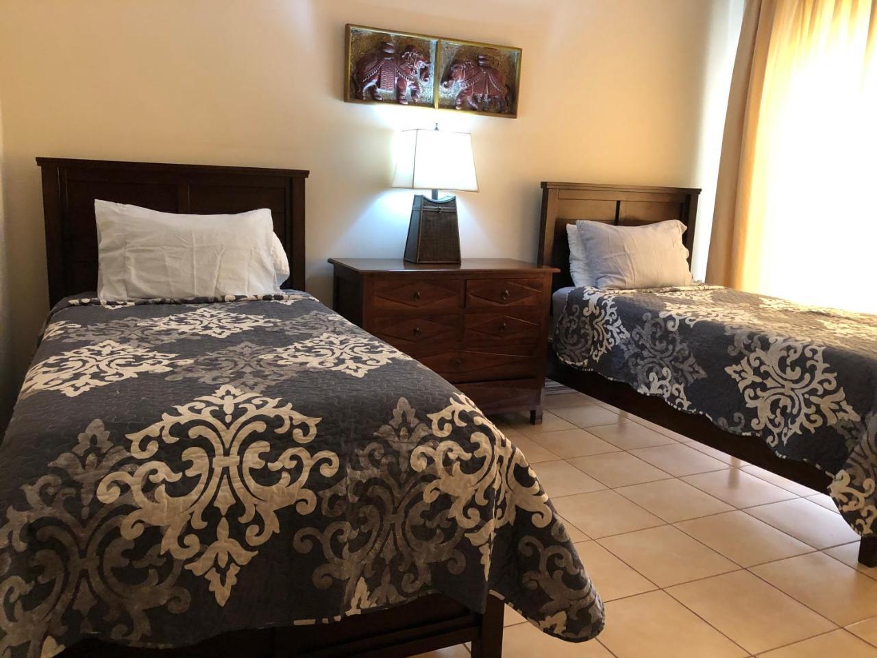 Palm Coast Luxury Rentals エステリリョス・エステ エクステリア 写真